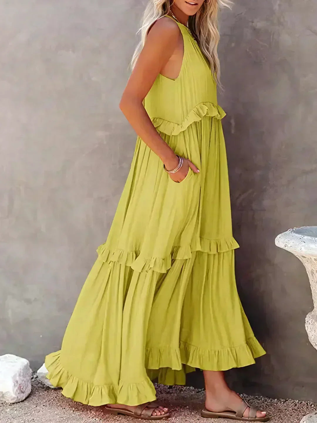 Tabita | Maxikleid mit Rüschen und Klappen
